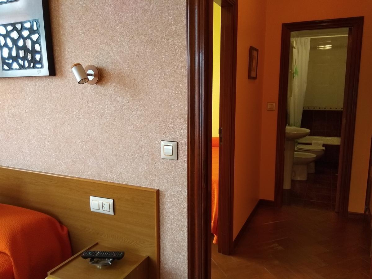 Hostal Residencia Bahia Laxe Exteriér fotografie