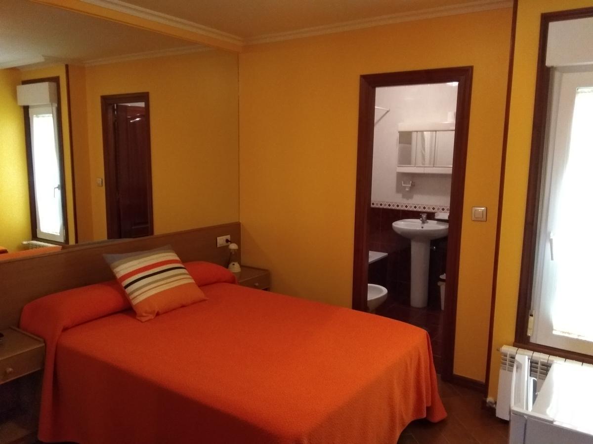 Hostal Residencia Bahia Laxe Exteriér fotografie
