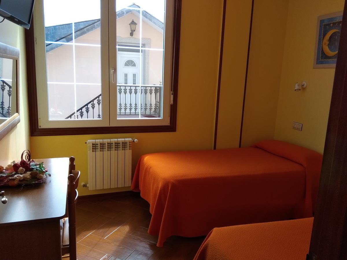 Hostal Residencia Bahia Laxe Exteriér fotografie